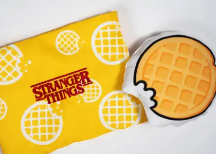 An Eggo-inspired toy for pets