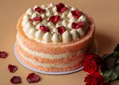 Flour Pot's Rose Cake