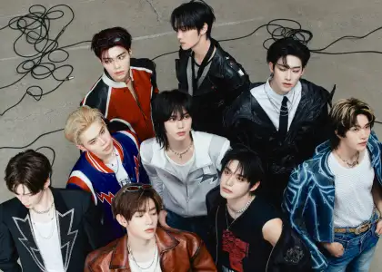 A photo of ZEROBASEONE members