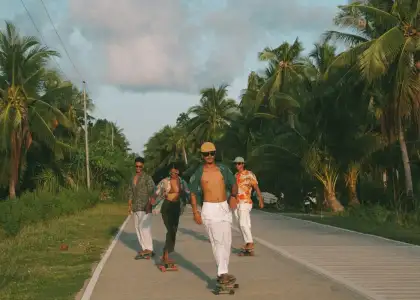 Models with skateboards