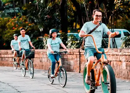 A photo of a bike tour in Intramuros
