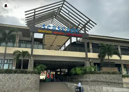 Seascape Village entrnace