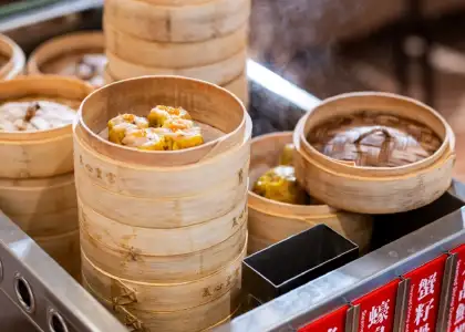 Maxim’s Palace dimsum cart