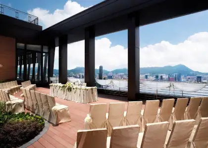3 Harbour Grand's Le 188˚ Terrace & Skyline Pavilion