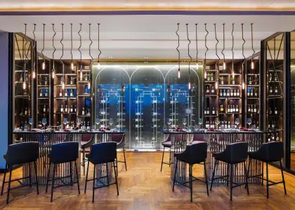 Mercure Bangkok - M Wine Lounge
