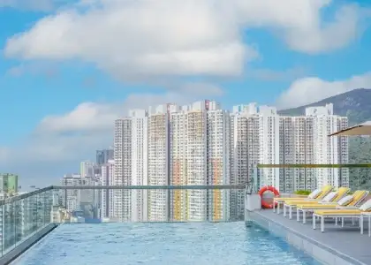 3 the Arca infinity pool