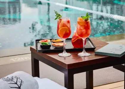 Four Seasons Hong Kong poolside sangriras