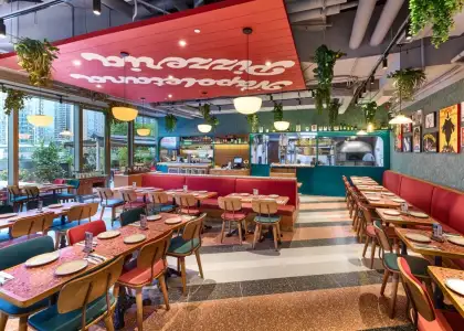 Fugazzi Pizzeria Napoletana interior