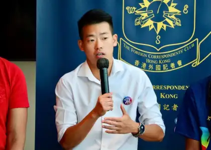 Emery Fung, Founder of Awkward Conversations speaking at the Foreign Correspondents Club in Hong Kong