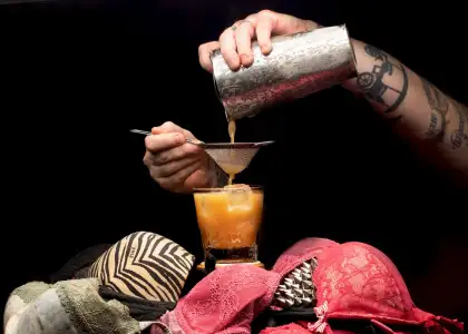 The Pontiac Ponty Hour Hobnail drink