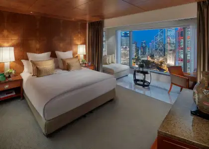 Mandarin Oriental Hong Kong Central Neighbourhood Guide