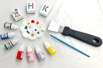 4 Engraved Tile Coloring Workshop
