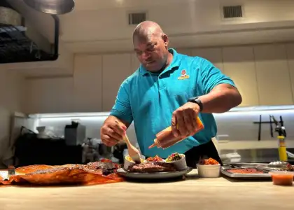 Yes Chef Solomon Cutler of BBQ For Friends Hong Kongs Cali Grill Master Solomon at Work