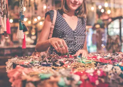 Complete Your Look with the Best Fashion Accessories in Singapore