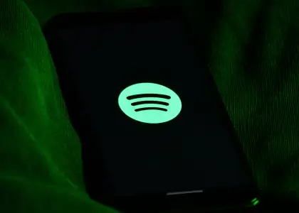 Spotify Launches Jam Real Time Listening Session for Friends Header