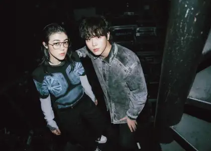 SE SO NEON HK header