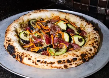 Twins Kitchen Nixes Traditional Pizza With Pizza Punk