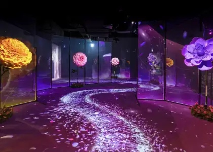 Naked Flowers Exhibition Opens in Hong Kong This April