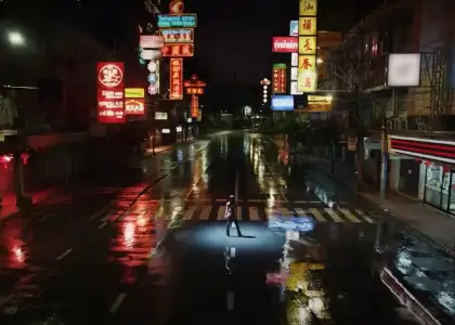 Bangkok Chinatown Rockstar MV
