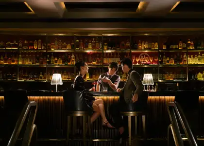 Conrad Singapore Orchard Manhattan