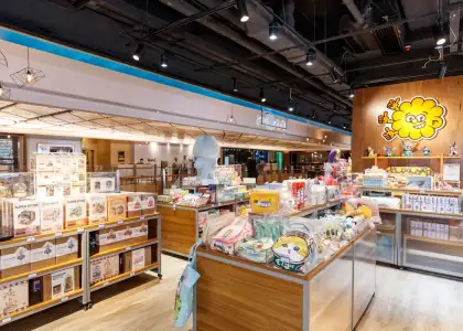 This New Toys R Us Store in HK is Made for Grown Ups Kids at Heart