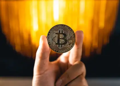 Cryptocurrency golden bitcoin image for crypto cur 569 SRE5