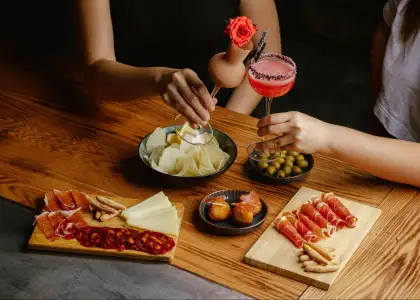 LOLA Cocktail Bar Inspired by Spanish Libations Set to Open in Central