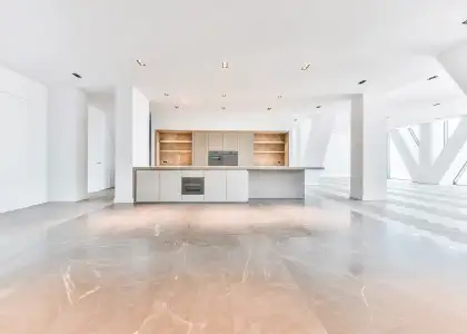 Spacious penthouse apartment with minimal kitchen 9 RBGTD4