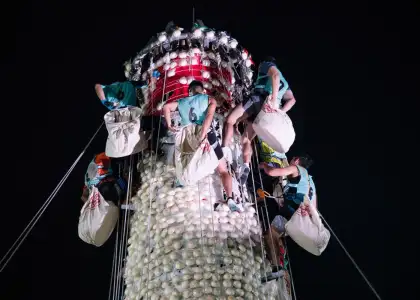 What is the Cheung Chau Bun Festival H Ks Scrambling Competition Returns