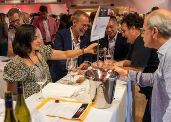 Header James Suckling Hosts GREAT WINES OF THE WORLD Tasting Event This Oct 6