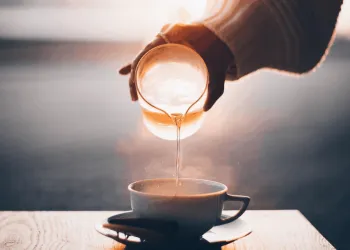 20220713 Cafés in Hong Kong That Moonlight as Bars header