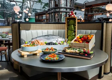 Dive Into the Sustainable SEAFood Festival This June