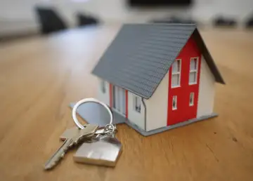 Hong Kong Eases Mortgage Rules to Bolster Property Market