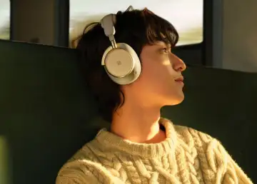 Immersive Sound on the Go: A Review of Bang & Olufsen’s Beoplay H100