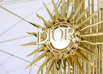 A Dior Christmas Tree Sparkles at the Hong Kong International Airport