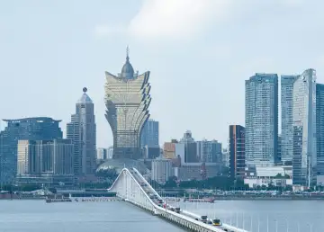 Skyscanner Reveals Nine of the Best Asian Cities to Explore on Foot