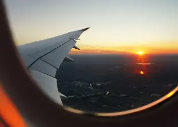 Singapore Airlines’ Time to Fly Campaign Turns Travel into a Statement