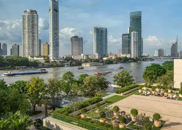 Four Seasons Hotel Bangkok at Chao Phraya River Crowned 2nd Best Hotel