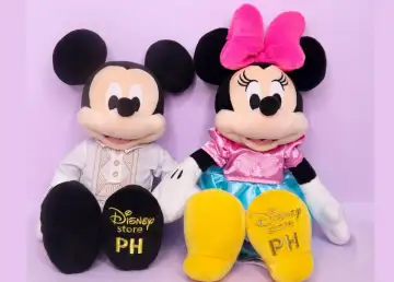 Disney Store by SM Releases PH-Exclusive Merchandise For 1st Anniversary