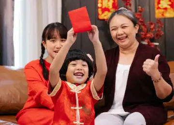 From Tikoy to Red Outfits: Chinese New Year Traditions Filipinos Follow