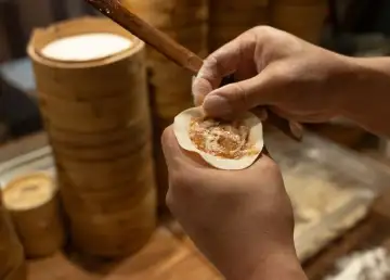 lulu BAOBAO Launches New Plant-Based Vegan Crab Roe Menu