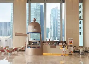 Lavazza Opens Fifth Hong Kong Store at Cheung Kong Center II