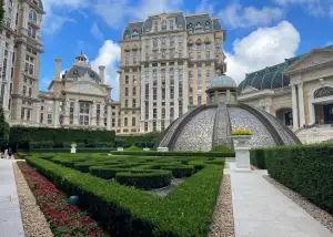 The Beat Stays: Grand Lisboa Palace, Decadent Chinoiserie-style Luxury