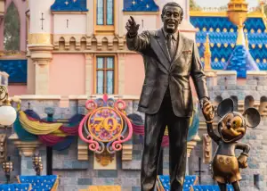 Thai Gov’t Eyes to Bring Southeast Asia’s First Disneyland to Boost Tourism