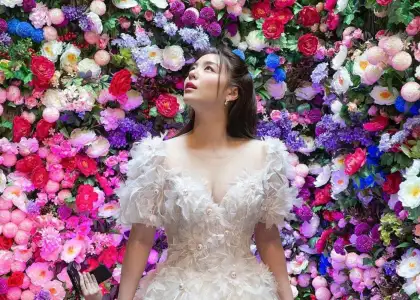 AILEE I AM HERE BANNER