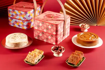 The Grand Palac Joyful Wharf Chinese New Year Gift Box