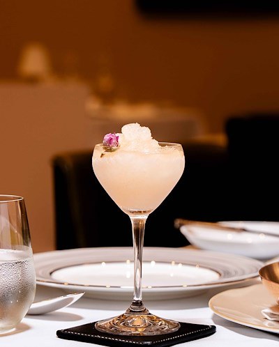 The manor cocktail 2025
