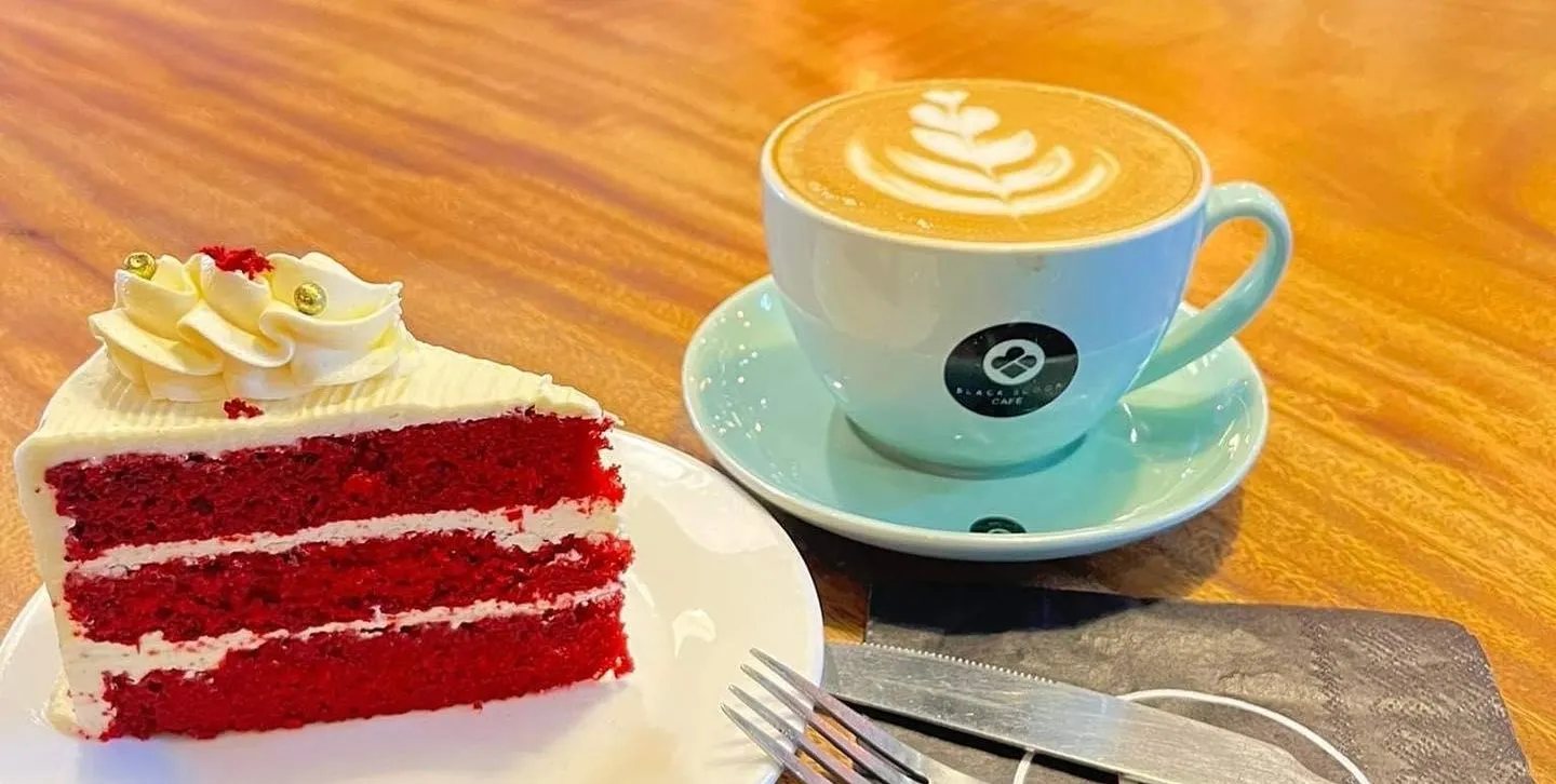 Black Scoop Cafe Maginhawa2