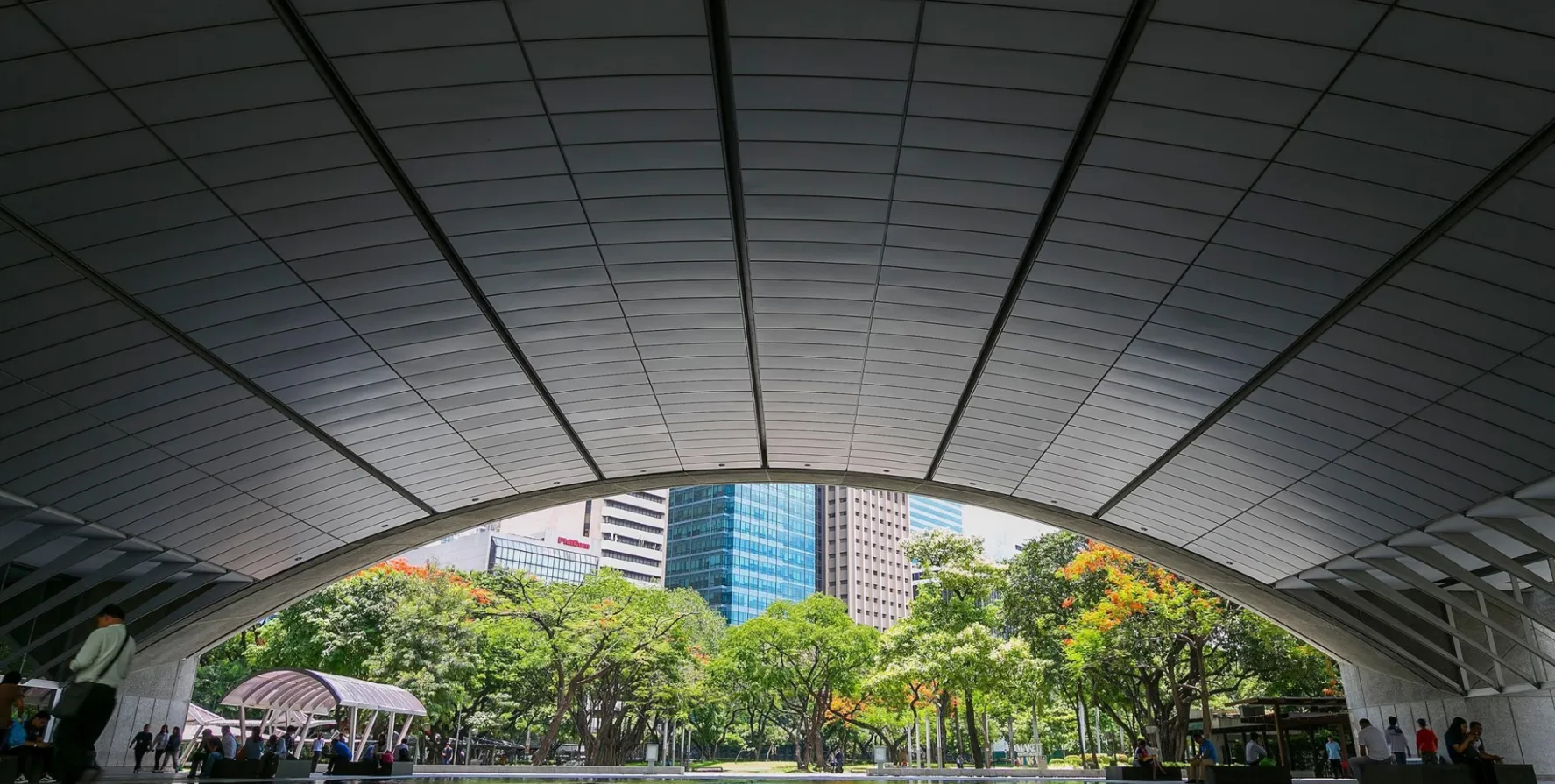Ayala Triangle Gardens1