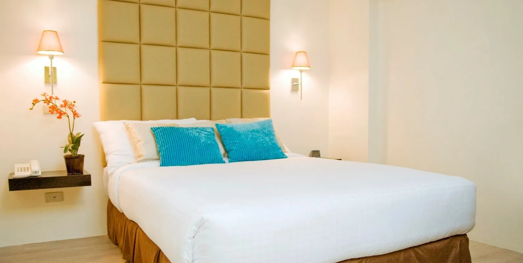 Oracle Hotel and Residences 4